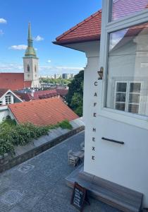 Budova, v ktorej sa apartmán nachádza