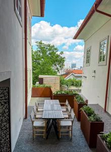 Balkón alebo terasa v ubytovaní Apartments Cafe Hexe