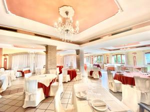 Posezení v ubytování Hotel I Ginepri