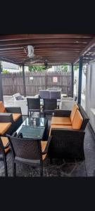 Posedenie v ubytovaní Dview Hotel