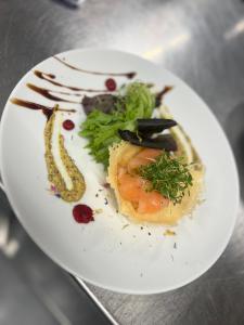 酒店内部或周边提供的食物