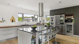 Η κουζίνα ή μικρή κουζίνα στο Beautiful house in Arendal +12 φωτογραφίες