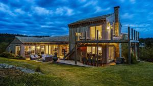 Το κτήριο όπου στεγάζεται  η παραθεριστική κατοικία