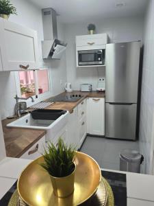 Kuchyňa alebo kuchynka v ubytovaní APARTAMENTO CON ENCANTO Y UBICACIÓN PERFECTA