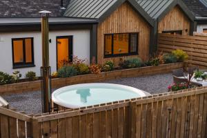 Fotografie z fotogalerie ubytování Firth View 2 - Country Escape with Sea Views of Arran! v destinaci Ayr