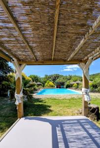 Piscine de l'établissement Appartement 5 personnes - Mas du Soleil ou située à proximité