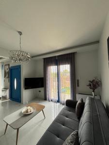 Et tv og/eller underholdning på Villa Dim