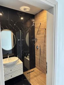 Et badeværelse på Villa Dim + 21 billeder