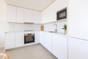 Kuchyň nebo kuchyňský kout v ubytování Ipanema Sea and Golf Marbella