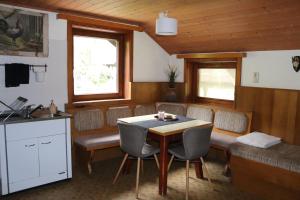 TV a/nebo společenská místnost v ubytování Haus Bergfried