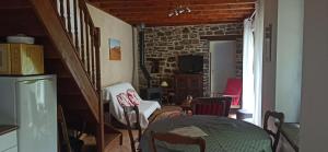 Η κουζίνα ή μικρή κουζίνα στο La petite maison d'Evran