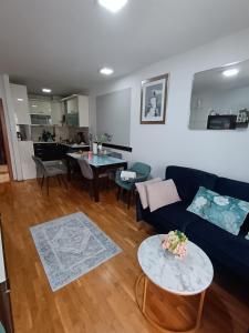 Kuchyňa alebo kuchynka v ubytovaní Apartment Diana Split Znjan