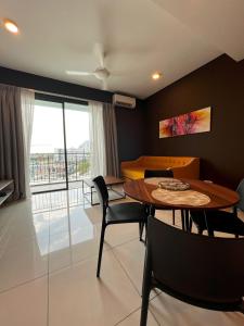 Posezení v ubytování Sunway Onsen Ipoh by EUcation Home
