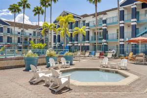 A piscina localizada em Sonesta ES Suites Orlando - Lake Buena Vista ou nos arredores