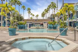 A piscina localizada em Sonesta ES Suites Orlando - Lake Buena Vista ou nos arredores