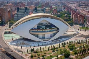 Nespecifikovaný výhled na destinaci Valencie nebo výhled na město při pohledu z apartmánu