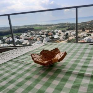 Billede fra billedgalleriet på דירה מעוצבת עם נוף מדהים לים i Hadera