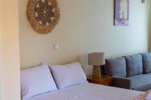 Χώρος καθιστικού στο InstaView Tolo 2 +28 φωτογραφίες