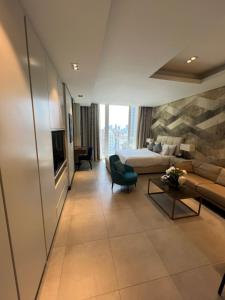 Cozy Stay tesisinde bir televizyon ve/veya eğlence merkezi