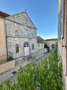 Fotografie z fotogalerie ubytování Aumônerie v destinaci Flavigny-sur-Ozerain