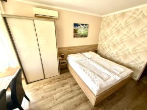 Posteľ alebo postele v izbe v ubytovaní See Vendégház - Siófok