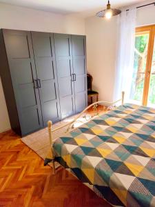 Ein Bett oder Betten in einem Zimmer der Unterkunft Dalmatian Green Peak