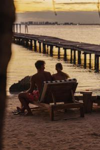 Гости Mayan Monkey Isla Mujeres - Social Hotel