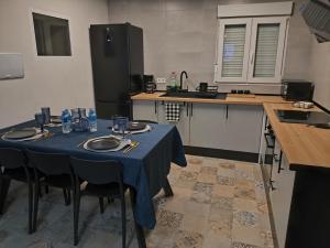 Kuchyň nebo kuchyňský kout v ubytování El Refugio del Agua