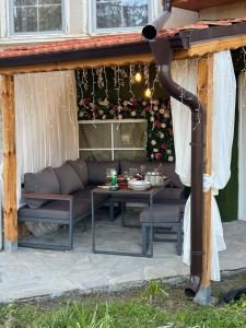 Billede fra billedgalleriet på Долапите Гуест Хаус Dolapite guest house i Gradishte