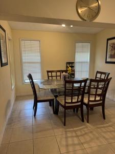 Χώρος καθιστικού στο Alam Shikdar