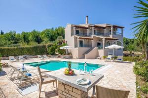The swimming pool at or close to Villa Nafsika