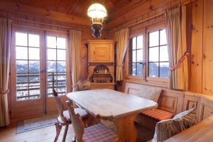 Φωτογραφία από το άλμπουμ του La Ruinette-charming 3-bed Chalet, Stunning View σε Verbier