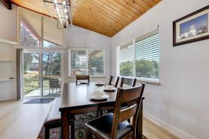 Gallery image of 4 Mi to Folsom Lake Modern Home with Patio! in Granite Bay