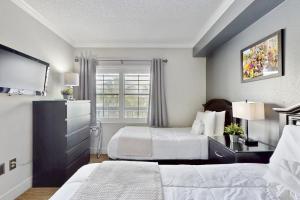 Et opholdsområde på The Enclave-Unit 1505 + 23 billeder