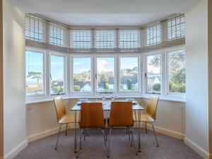 Gallery image of 2 bed in Swanage 80361 in Swanage +9 photos