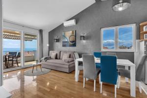 Posezení v ubytování Kira Sea View apartment