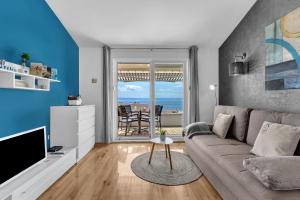 Posezení v ubytování Kira Sea View apartment