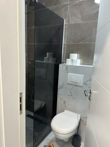 Ένα μπάνιο στο VANjA Apartment +2 φωτογραφίες