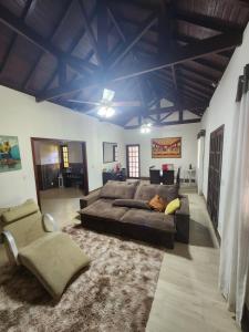 Χώρος καθιστικού στο Casa 3 quartos Penedo