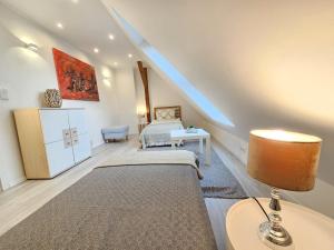 Postel nebo postele na pokoji v ubytování Ferienhaus Westermann, 4 Schlafzimmer, Waschmaschine, Trockner, Businesswohnung, Monteurzimmer