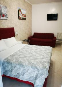 Posteľ alebo postele v izbe v ubytovaní St. Peter Area Luxury Suites