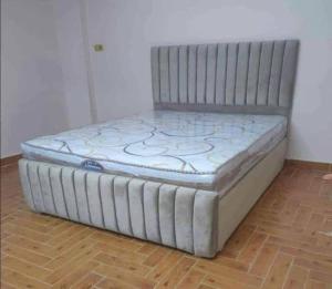 a mattress sitting on the floor in a room at الاغوار bb in Khirbat ash Shaykh Muḩammad