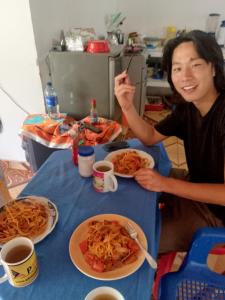 Đồ ăn tại/gần căn hộ