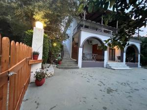 The building in which Az apartmant is located