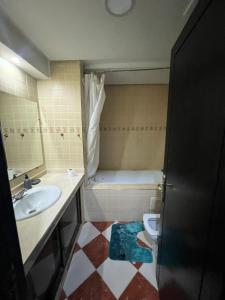 حمام في MARINA Agadir flat