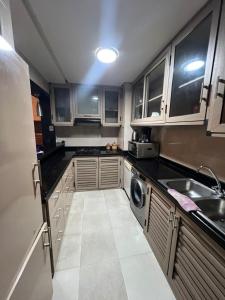 مطبخ أو مطبخ صغير في MARINA Agadir flat