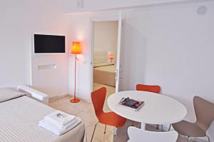 Gallery image of BB Hotels Aparthotel Visconti in Milan