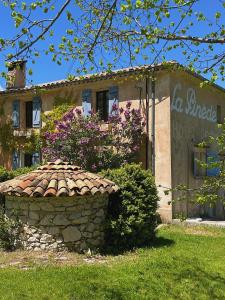 Zahrada ubytování La Bastide des Pins
