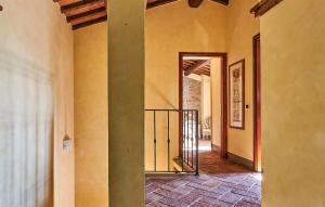 Imagen de la galería de Awesome Home In Capraia E Limite, en Capraia e Limite