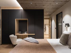 Photo de la galerie de l'établissement Chalet spacieux à Courchevel, 5 chambres, proche des pistes - FR-1-562-86, à Courchevel